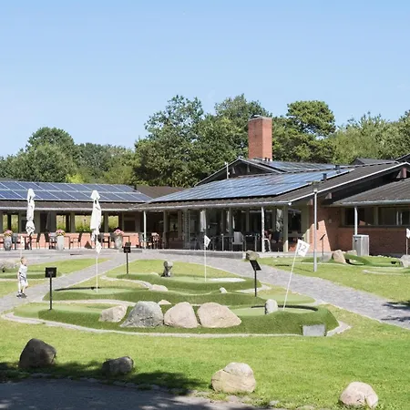 3 Bedroom Lovely In *