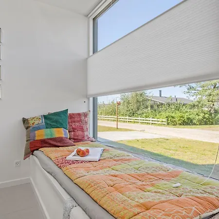 Vakantiehuis 3 Bedroom Lovely In