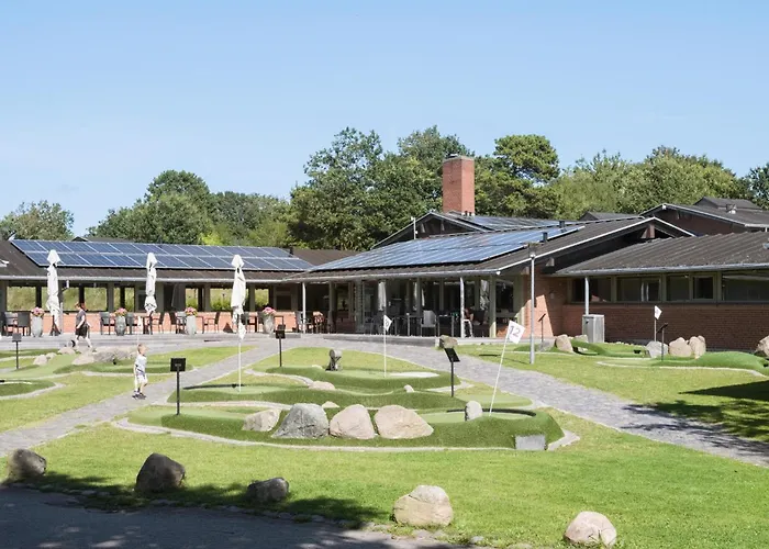 3 Bedroom Lovely In *